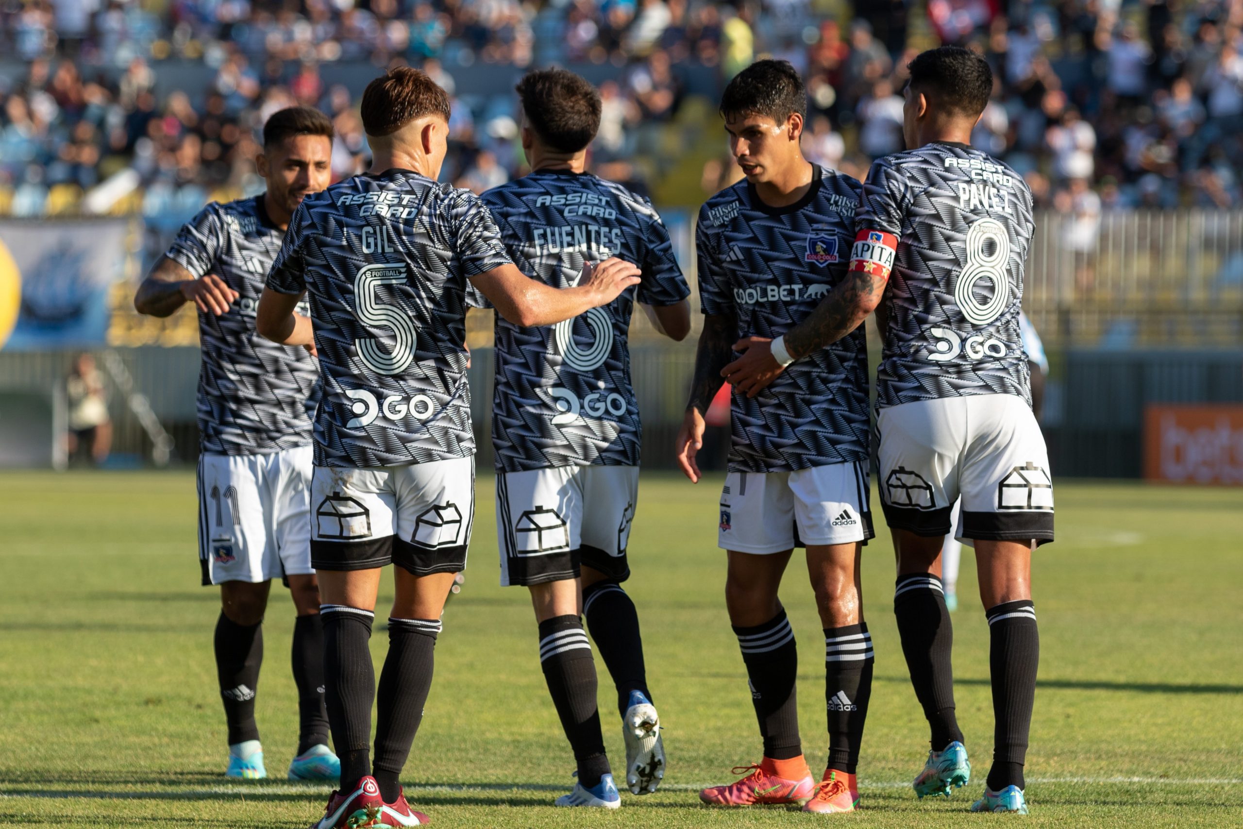 Malas noticias para Colo Colo: Jugador se lesionó y será baja ante Copiapó