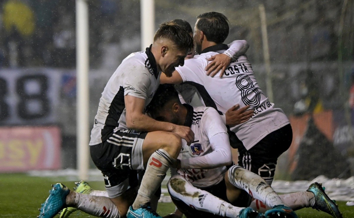 (Goles) Colo Colo golea y elimina a Deportes Temuco de Copa Chile