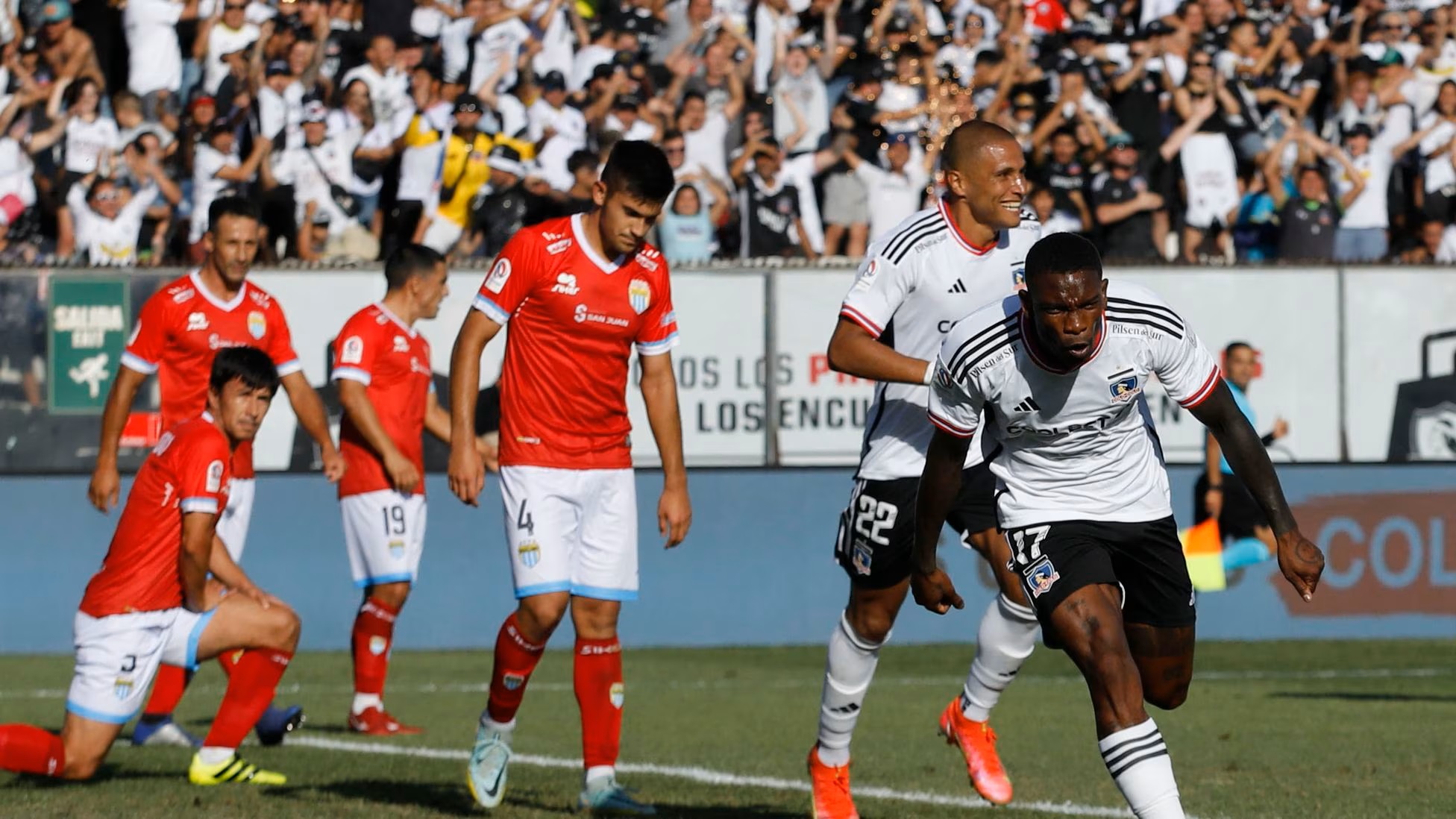 (Goles) Colo Colo vence a Magallanes en la antesala del Superclásico