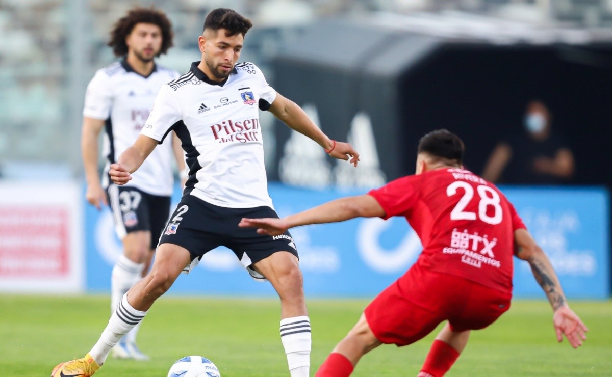 Colo Colo se abre a suspender el partido contra Ñublense
