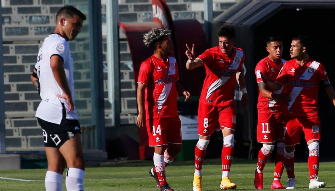 ¡Terminó como colista! Colo Colo perdió ante Curicó Unido