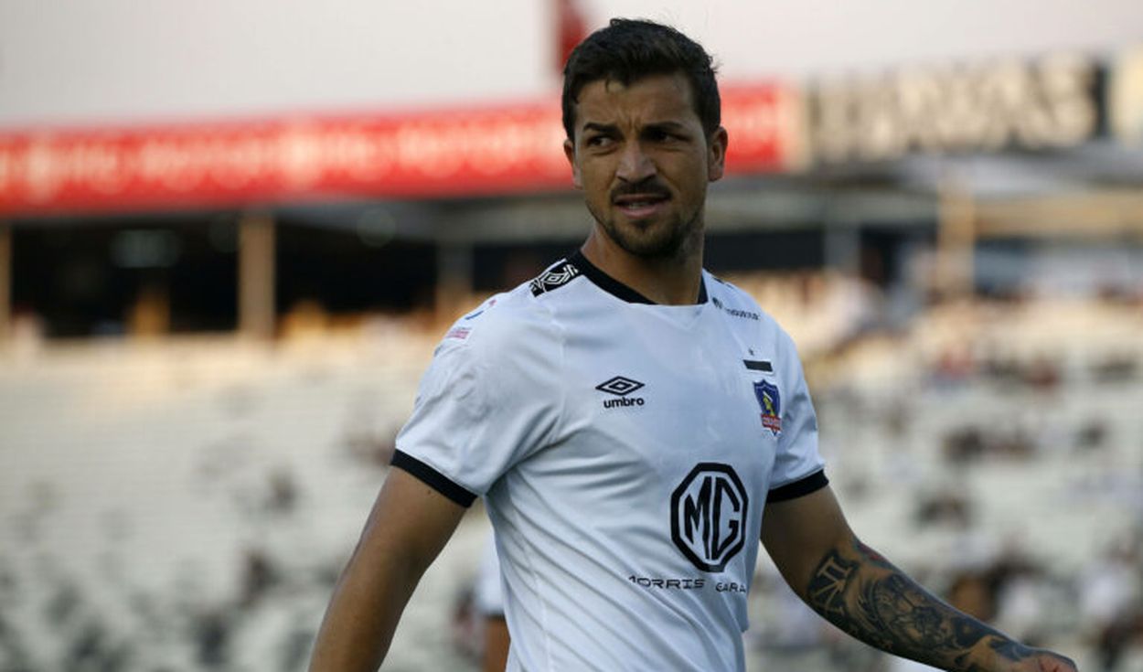 Filtran diseño de nuevas camisetas de Colo Colo