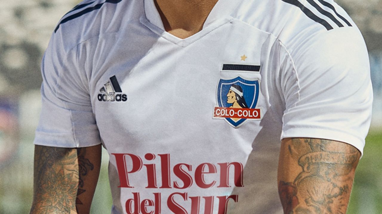 Delantero que rechazó a Colo Colo para irse a Europa ahora está sin club