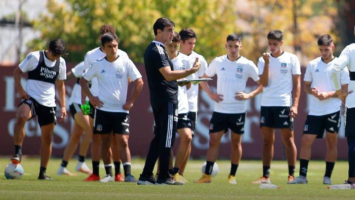 La joven formación de Colo Colo para enfrentar a Ñublense