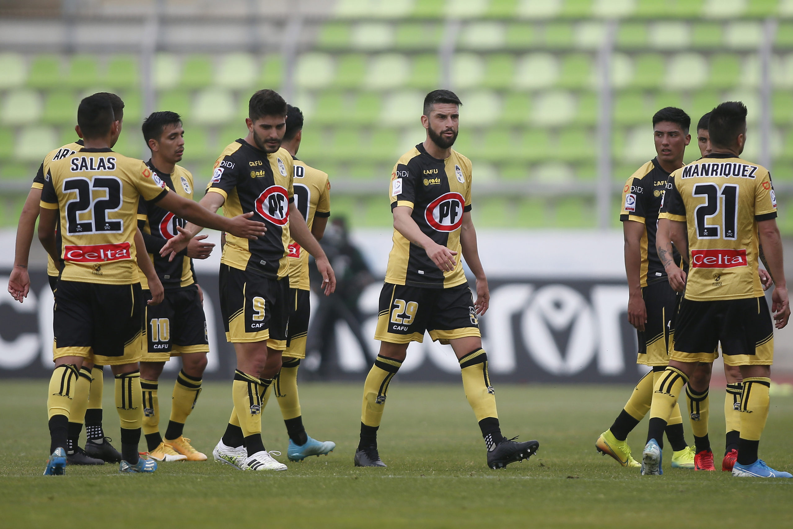 Conmebol evaluaría sanción a Chile quitando cupos para copas internacionales