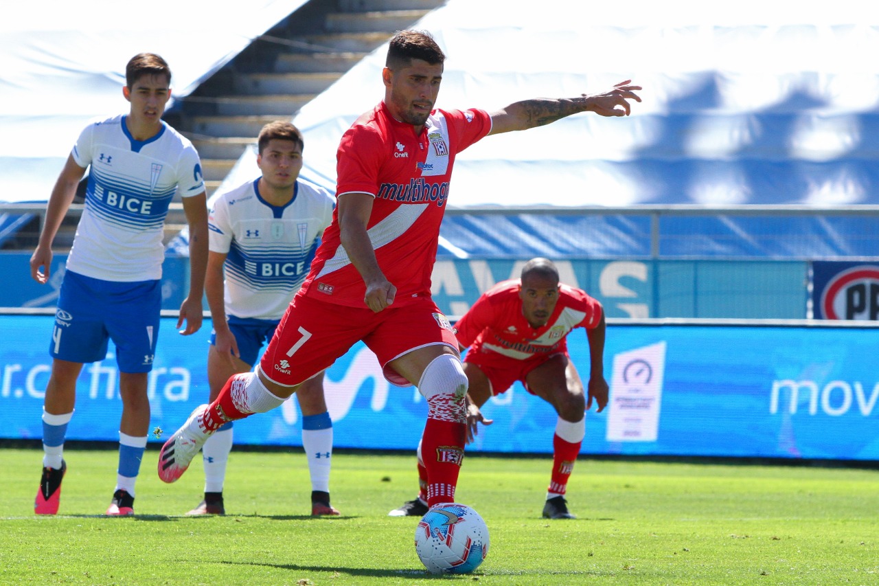 Universidad Católica rescató un empate ante Curicó Unido