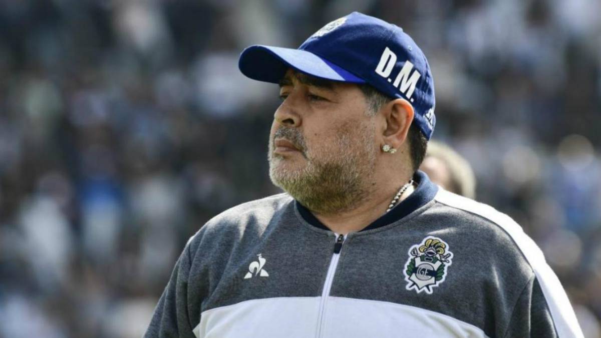 La cuarentena de Diego Maradona: Bajó cinco kilos y dejó el alcohol