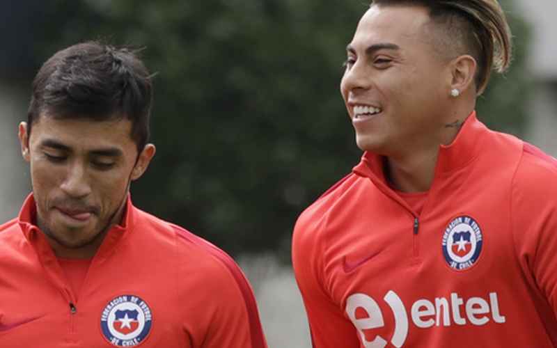 Colo Colo busca el préstamo de chileno en México