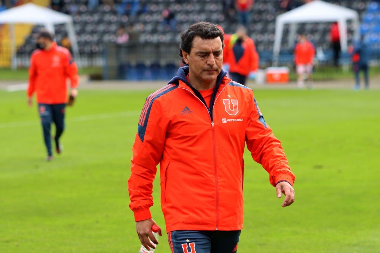 No aguantó más: Esteban Valencia renunció a la ‘U’