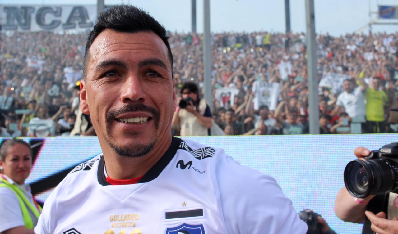¡Malas noticias para Colo Colo! Esteban Paredes deberá ser operado