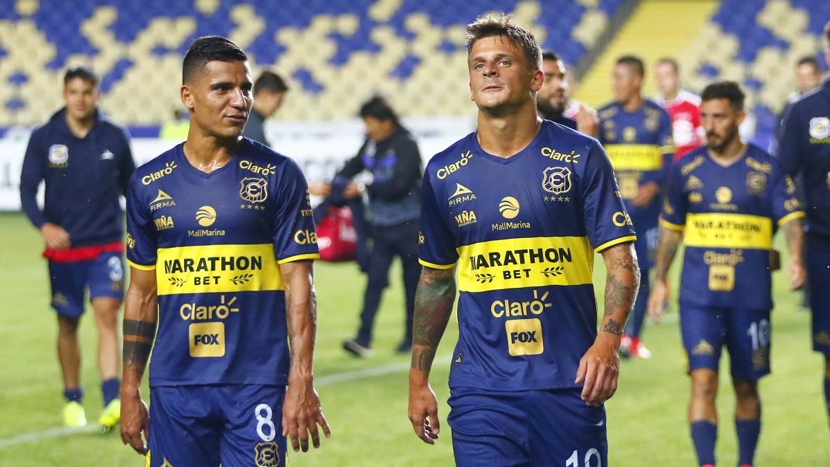 Paramédico de Everton llamó la atención por estas fotos en medio del Coronavirus