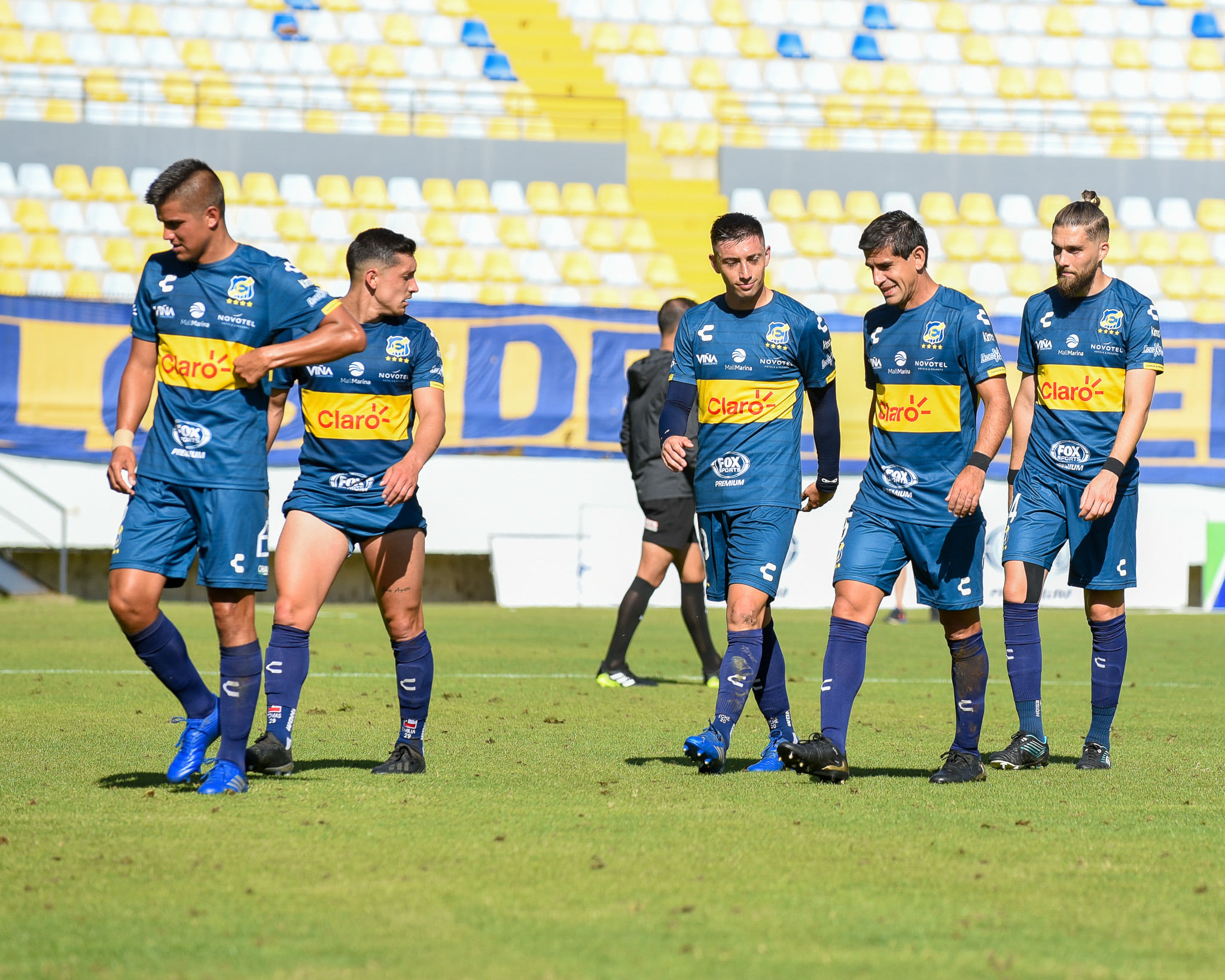Tras dura acusación, Everton aseguró que informó brote de Covid-19