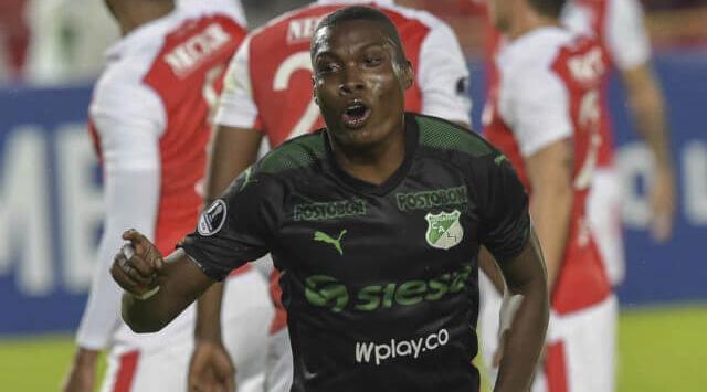 El jugador más alto del Futbol Chileno
