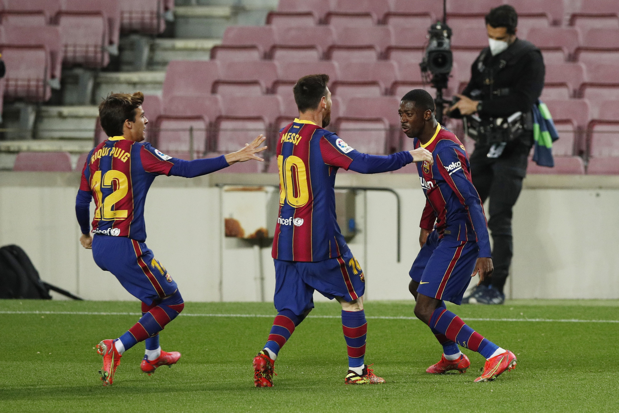 FC Barcelona derribó en la agonía a Real Valladolid