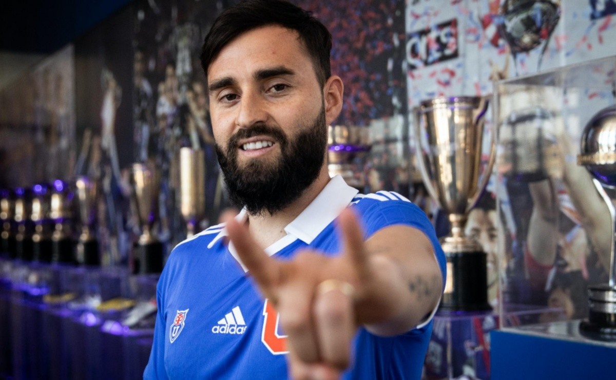 Universidad de Chile oficializó la llegada de Felipe Gallegos