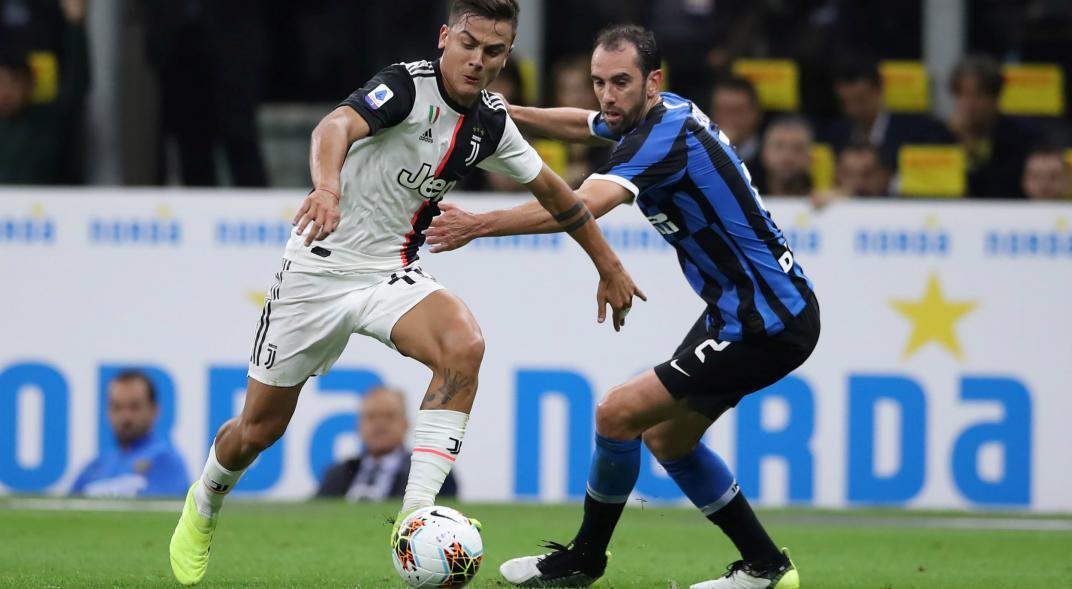 Italia descarta que el fútbol regrese con público