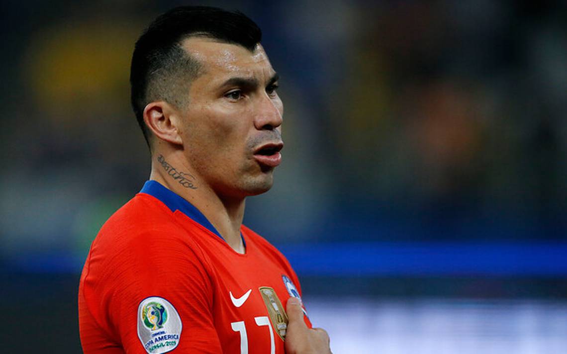 Gary Medel aclara: «Regresaré a Chile solo al final de mi carrera»