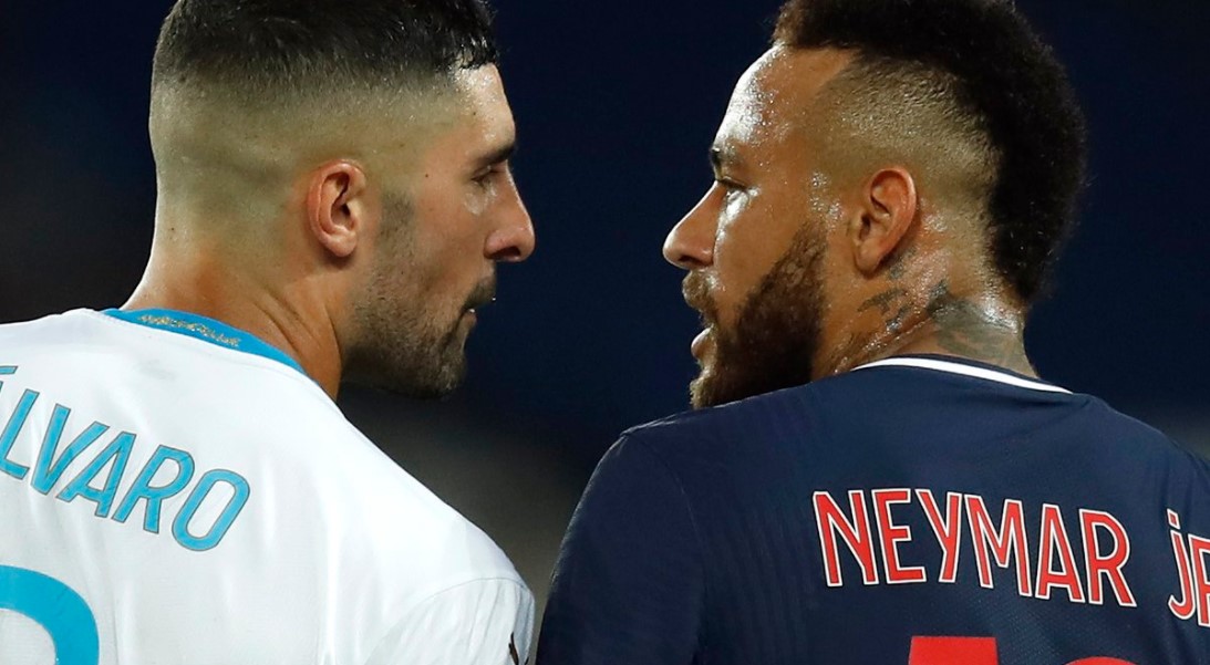 Alvaro González contestó acusaciones de Neymar