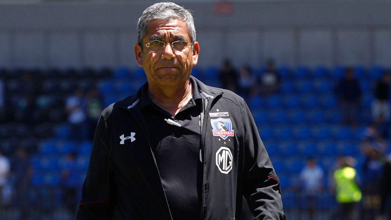 Lo despidieron: Gualberto Jara «defraudado» con Colo Colo