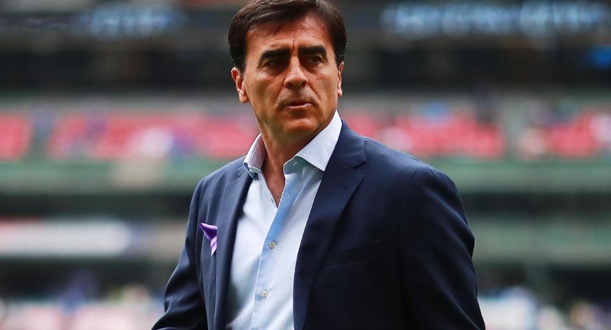 Gustavo Quinteros reconoce que hubo conversaciones con Colo Colo