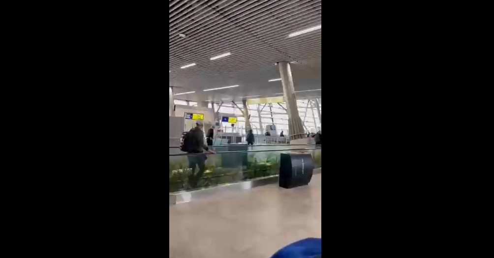Hinchas de Colo Colo y la «U» protagonizan pelea en el Aeropuerto