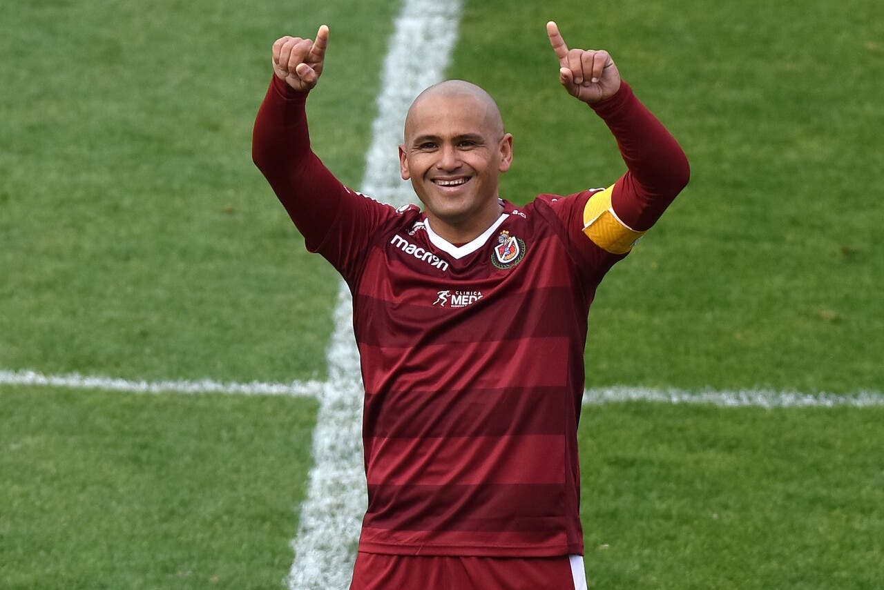 Deportes La Serena confirma el regreso de Humberto Suazo