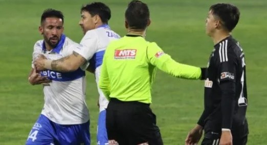 «Nunca voy a negar ser hincha de la U»: Isla responde a las críticas por llegar a la UC