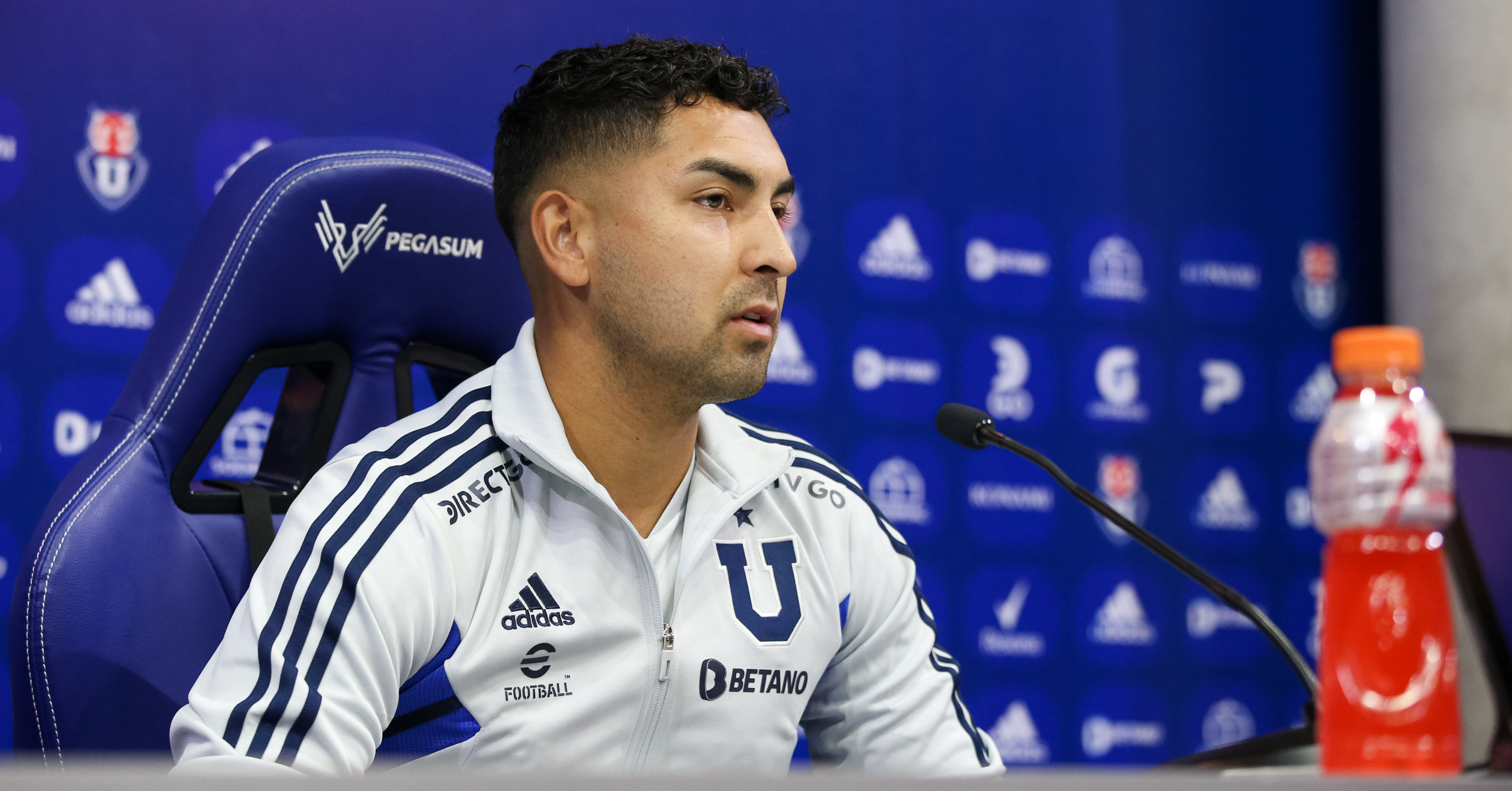 Jeisson Vargas a un paso de dejar Universidad de Chile