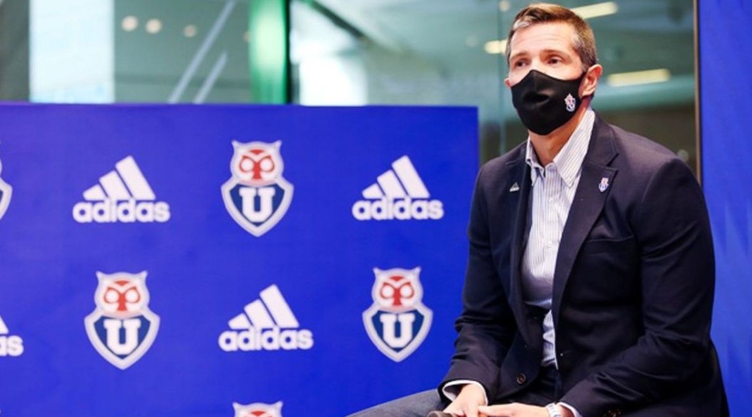 Dirigente Michael Clark: «La U no gastará la plata que no tiene»