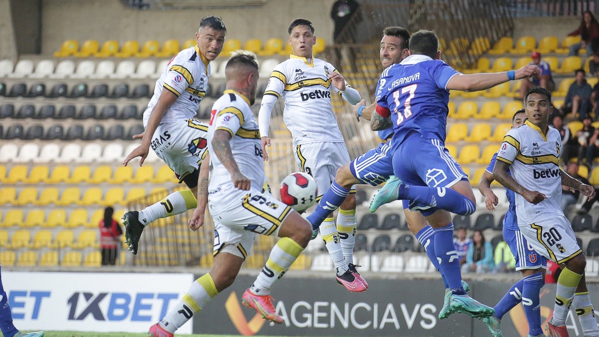 Con nuevas opciones: La formación de la ‘U’ para duelo ante Rosario Central