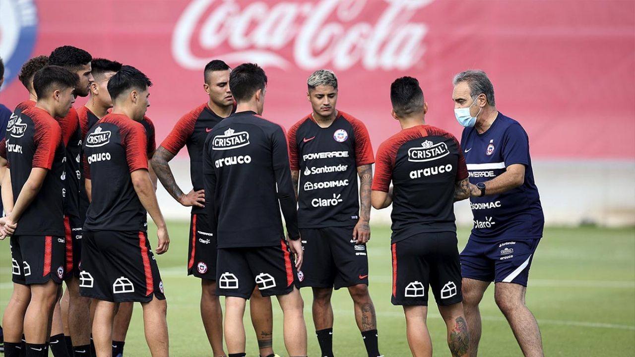 ¿Juega o no? El incierto futuro de Vidal en la Selección Chilena