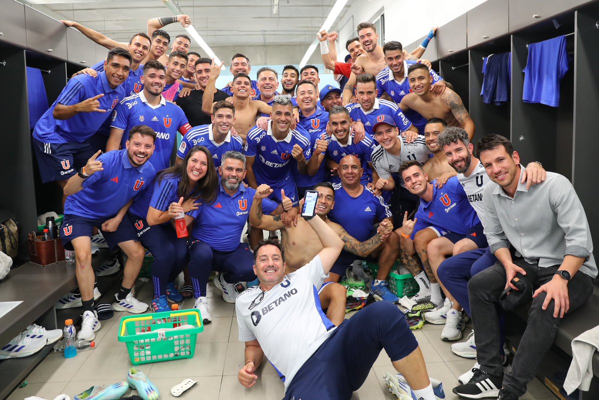 «Parece un pijama»: Filtran foto de la nueva camiseta de la ‘U’ y no gustó a los hinchas