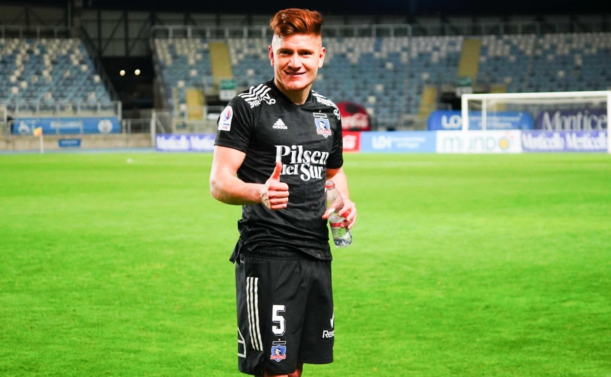 Renovación de Leonardo Gil en Colo Colo se complica