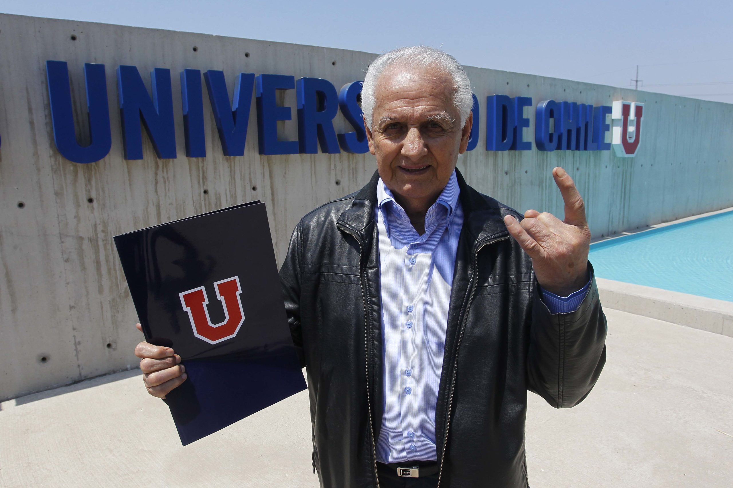¡El último adiós! Este lunes se realizará el funeral de Leonel Sánchez