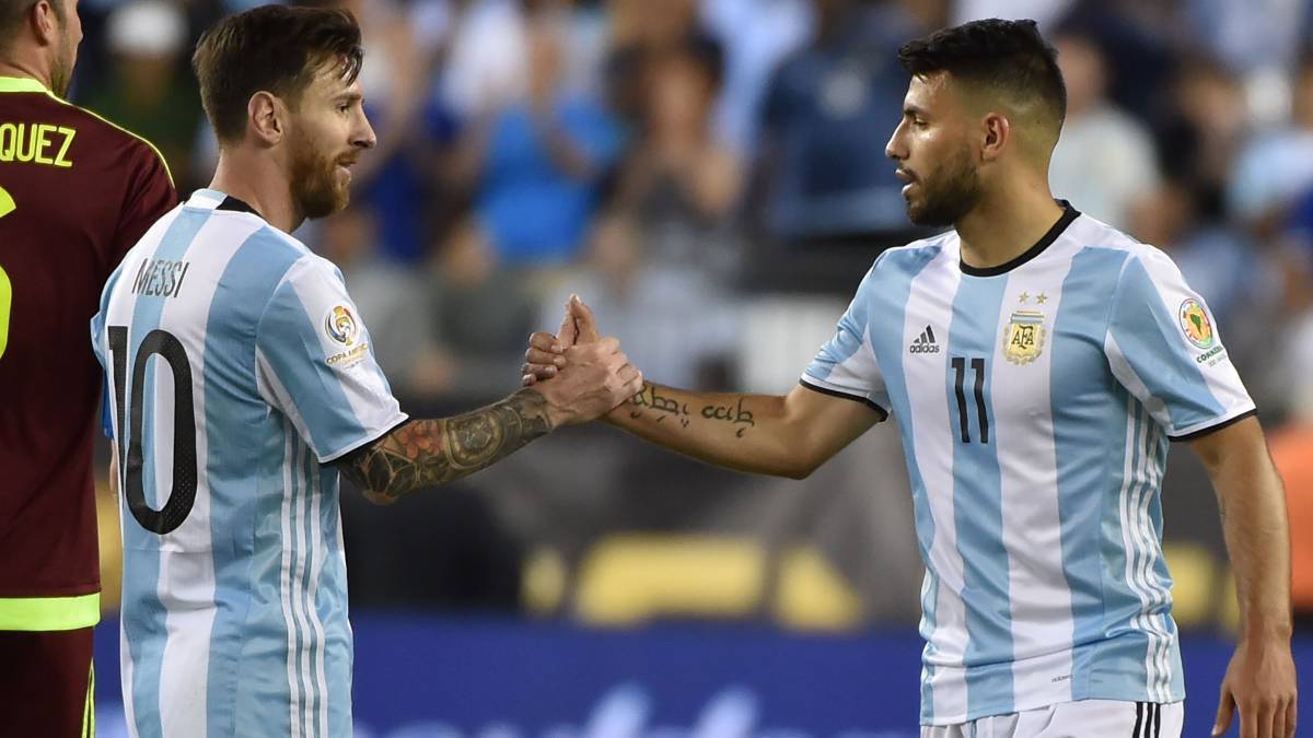 Las palabras de Messi a Agüero tras anunciar su retiro: «Duele»