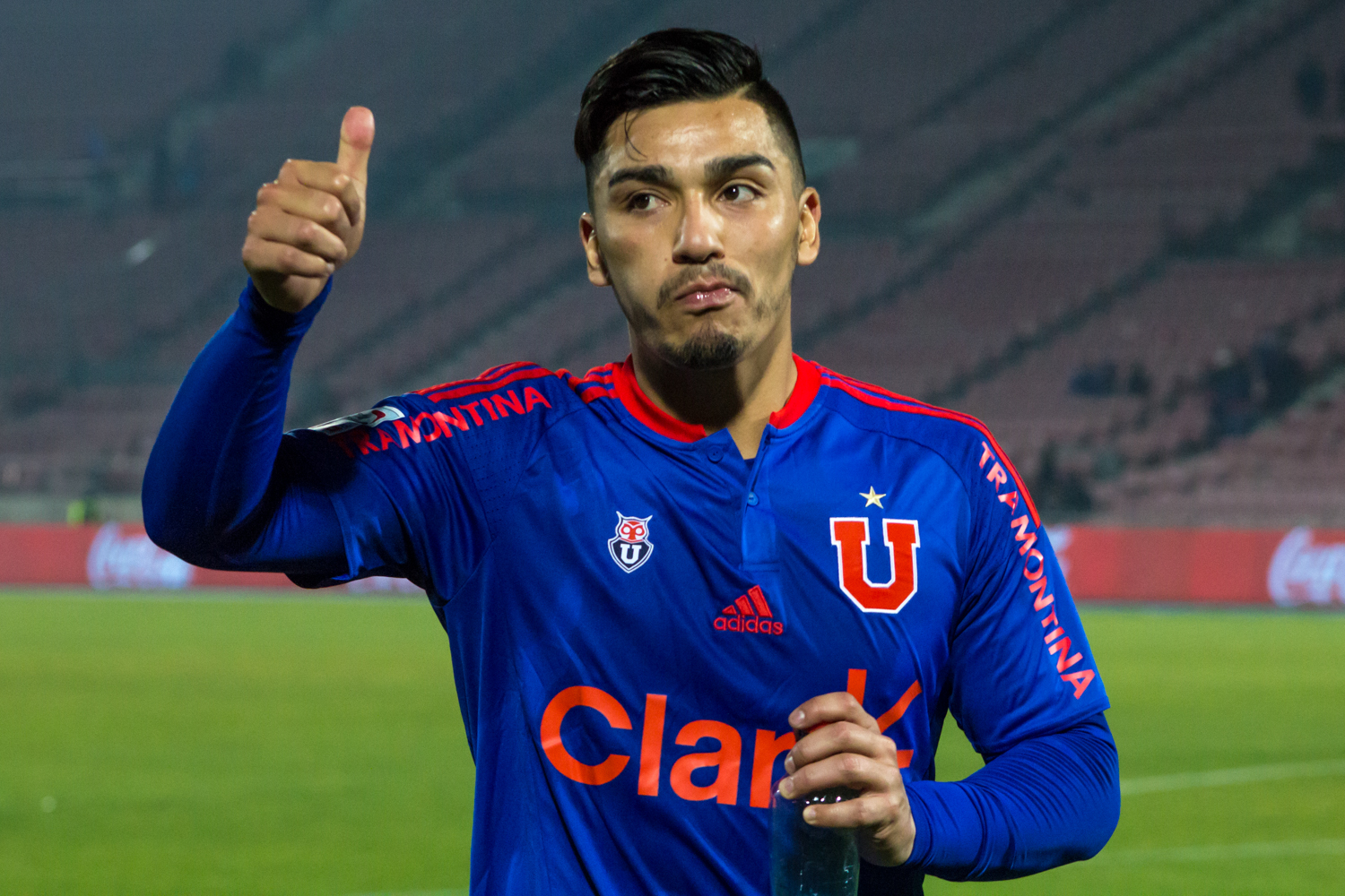 Lorenzo Reyes se alejó de Universidad de Chile