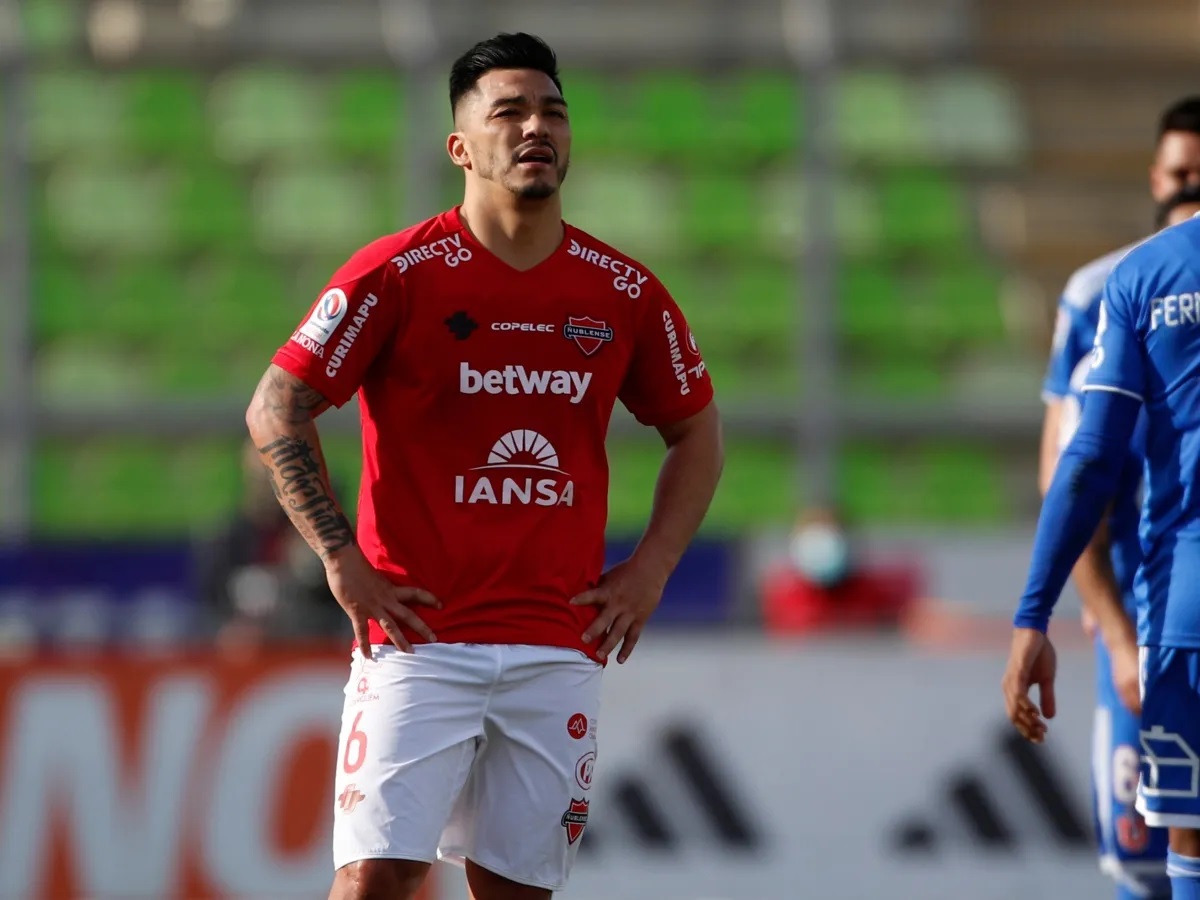 La ‘U’ ofrece a Pablo Aránguiz para lograr truque con otros jugadores