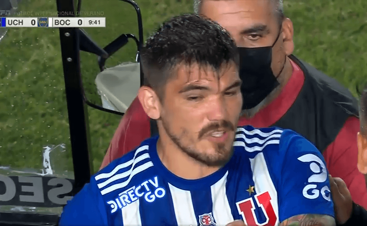 Luis Casanova preocupa en la ‘U’: Recibió empujón ‘maletero’