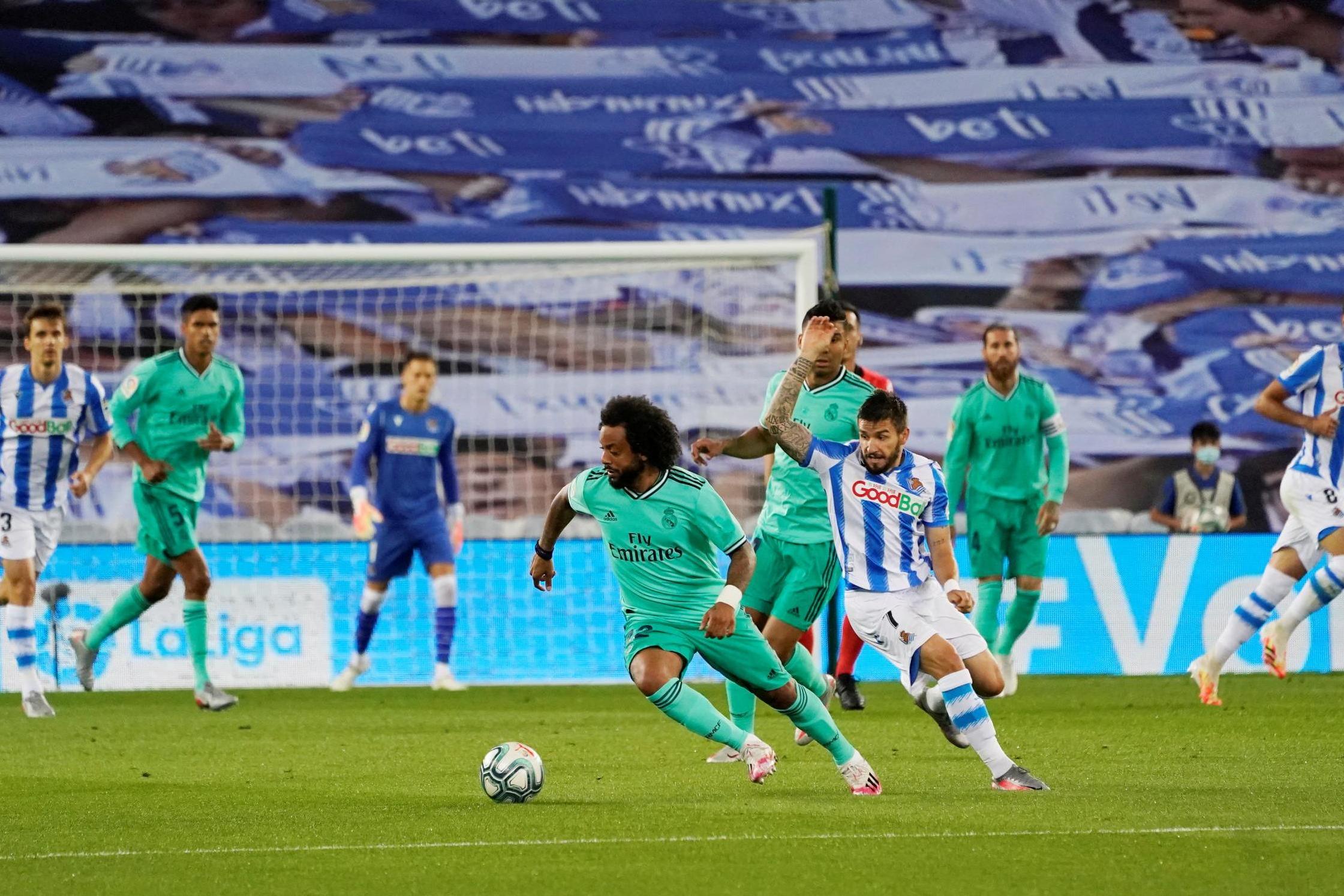 Real Madrid venció con polémica a la Real Sociedad
