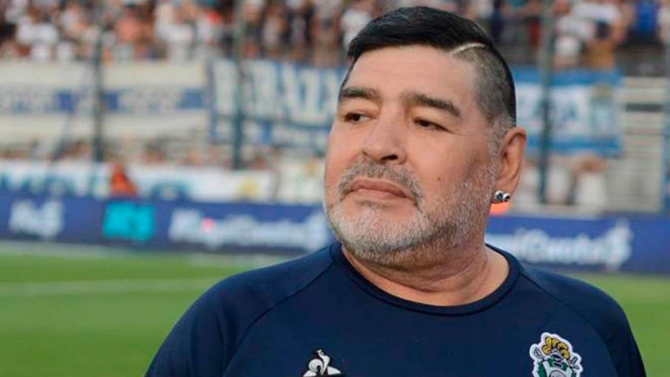 Detalles: Diego Maradona deberá ingresar a pabellón