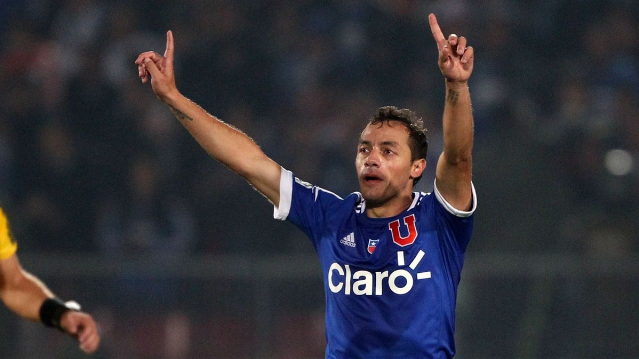La ‘U’ comenzó las negociaciones para fichar a Marcelo Díaz