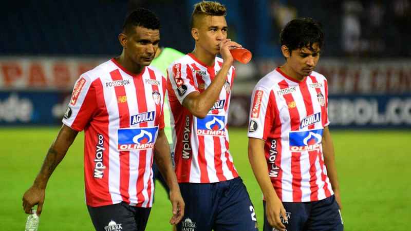 Matías Fernández vive un calvario en Colombia