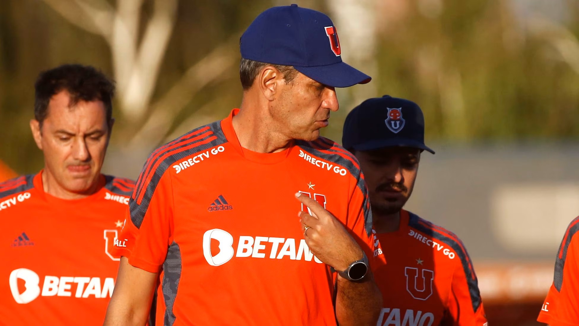 Mauricio Pellegrino: «Veremos si se puede mejorar el plantel»