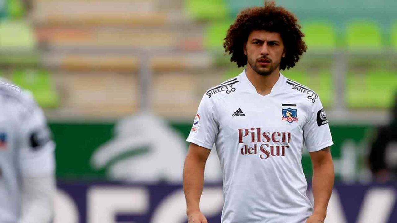 Maximiliano Falcón sería la gran novedad de Colo Colo para el Superclásico