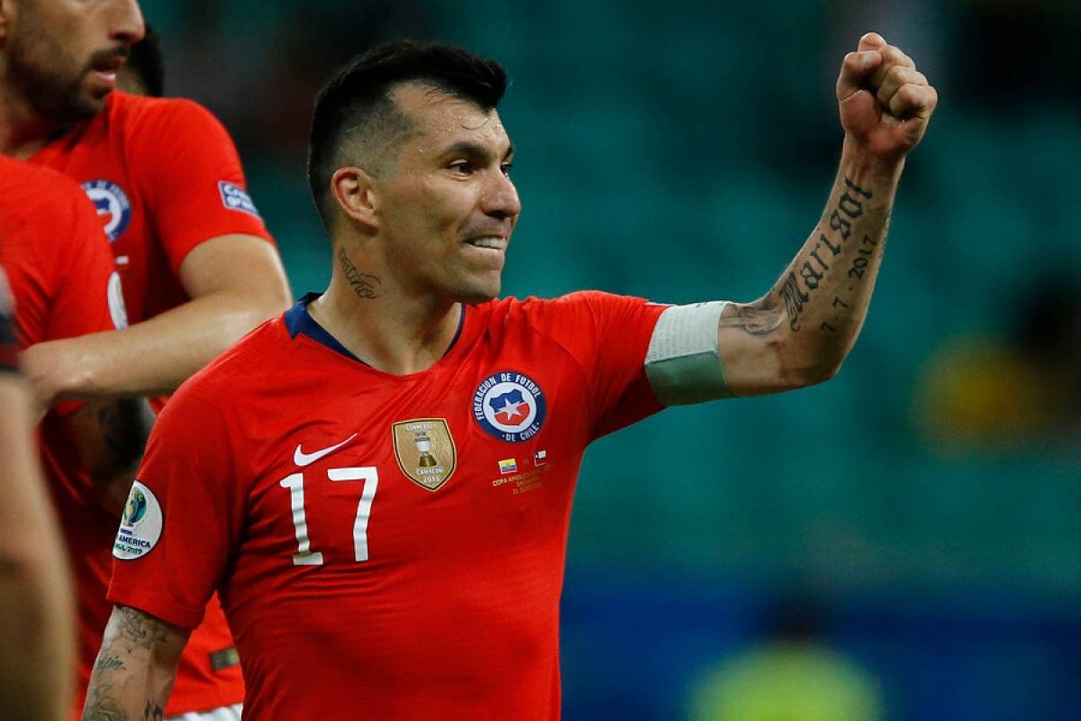 Gary Medel asegura: «Voy igual a La Roja y qué pasa»