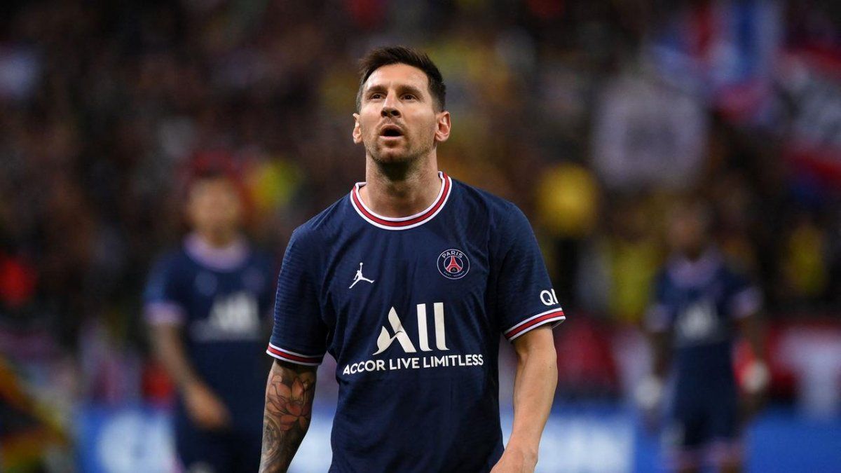 Lionel Messi volvió a los entrenamientos tras superar el Covid-19