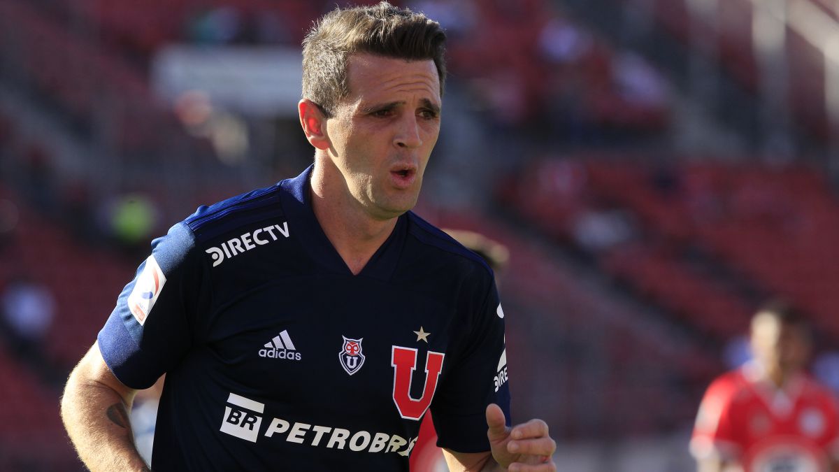 Montillo responde a hinchas de Cruzeiro que pidieron su regreso
