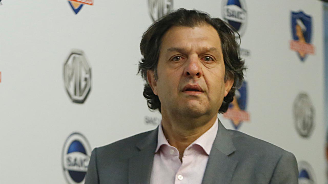Colo Colo: La difícil decisión que debe tomar Aníbal Mosa