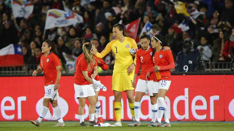 Ministerio del deporte buscará organizar un mundial femenino