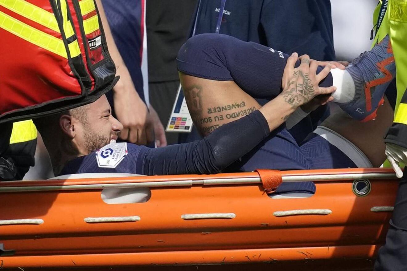 Neymar recibe la peor noticia en PSG: Se perderá el resto de la temporada
